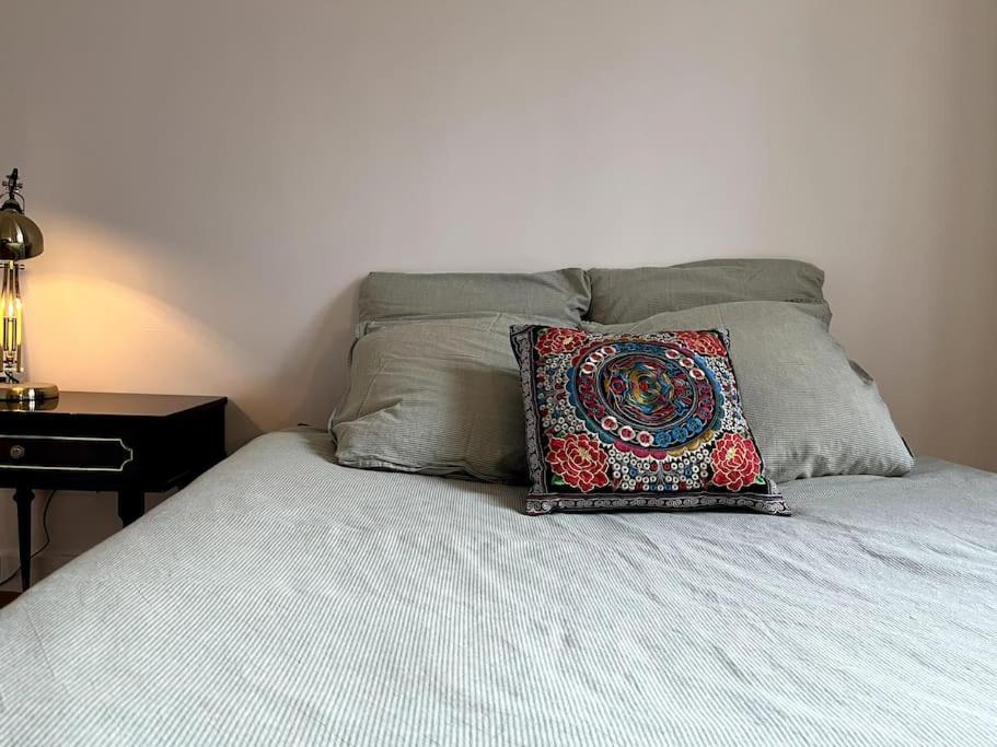 L'Atypique D'Orleans Apartman Kültér fotó